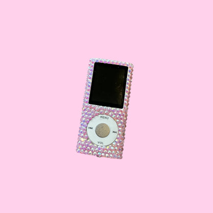 davvn pink bedazzled ipod